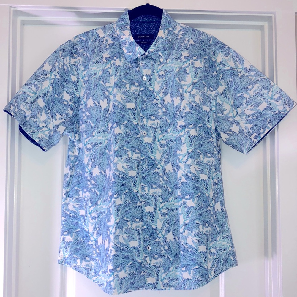 Bugatchi XL short sleeve shirt.